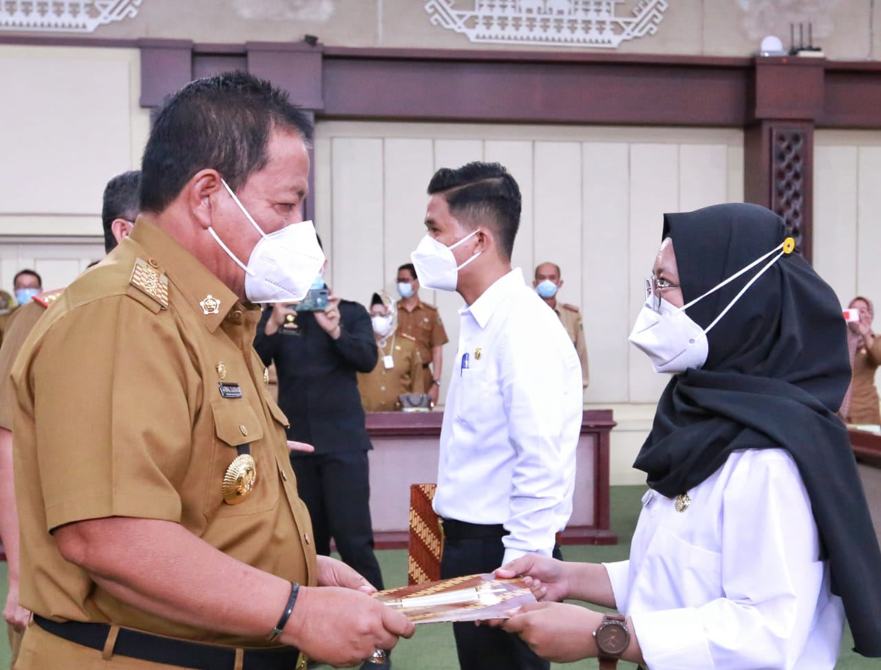 Gubernur Arinal Serahkan 410 SK CPNSD Formasi Tahun 2019 di Lingkungan Pemprov Lampung