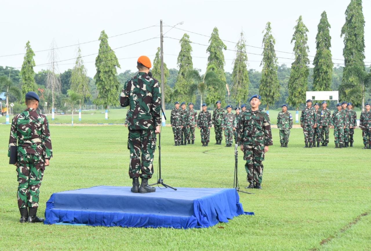 Danlanud BNY Pimpin Upacara Bendera Mingguan