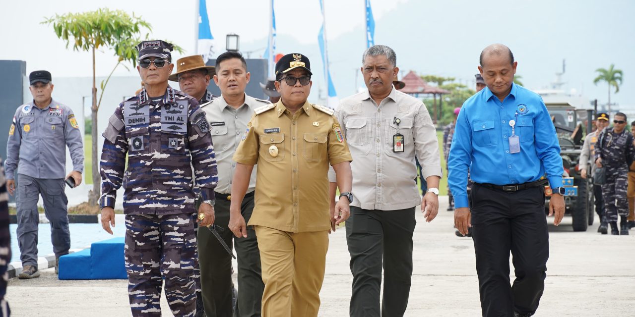 Pj. Gubernur Samsudin Dampingi Kunjungan KSAL Tinjau Program Ketahanan Pangan TNI AL di Lampung